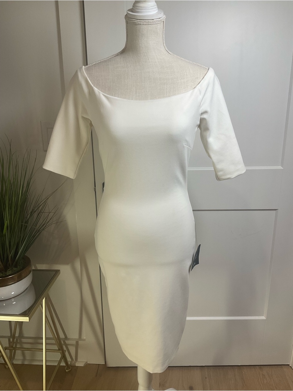Lulus White Off-the-Shoulder Bodycon Midi Dress NWT | Size Small | Bridal Shower